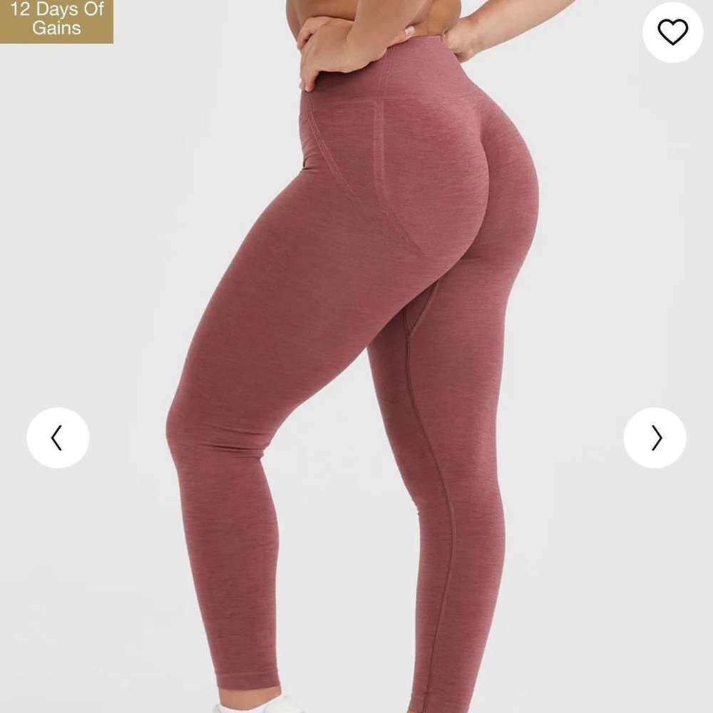 NWT Oner Active EFFORTLESS SEAMLESS LEGGINGS Berry S or M Regular/Short Length